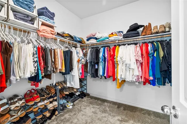 $425,000 | 7037 Fossil Rim Street, North Las Vegas, NV 89084