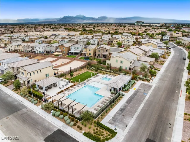 $425,000 | 7037 Fossil Rim Street, North Las Vegas, NV 89084