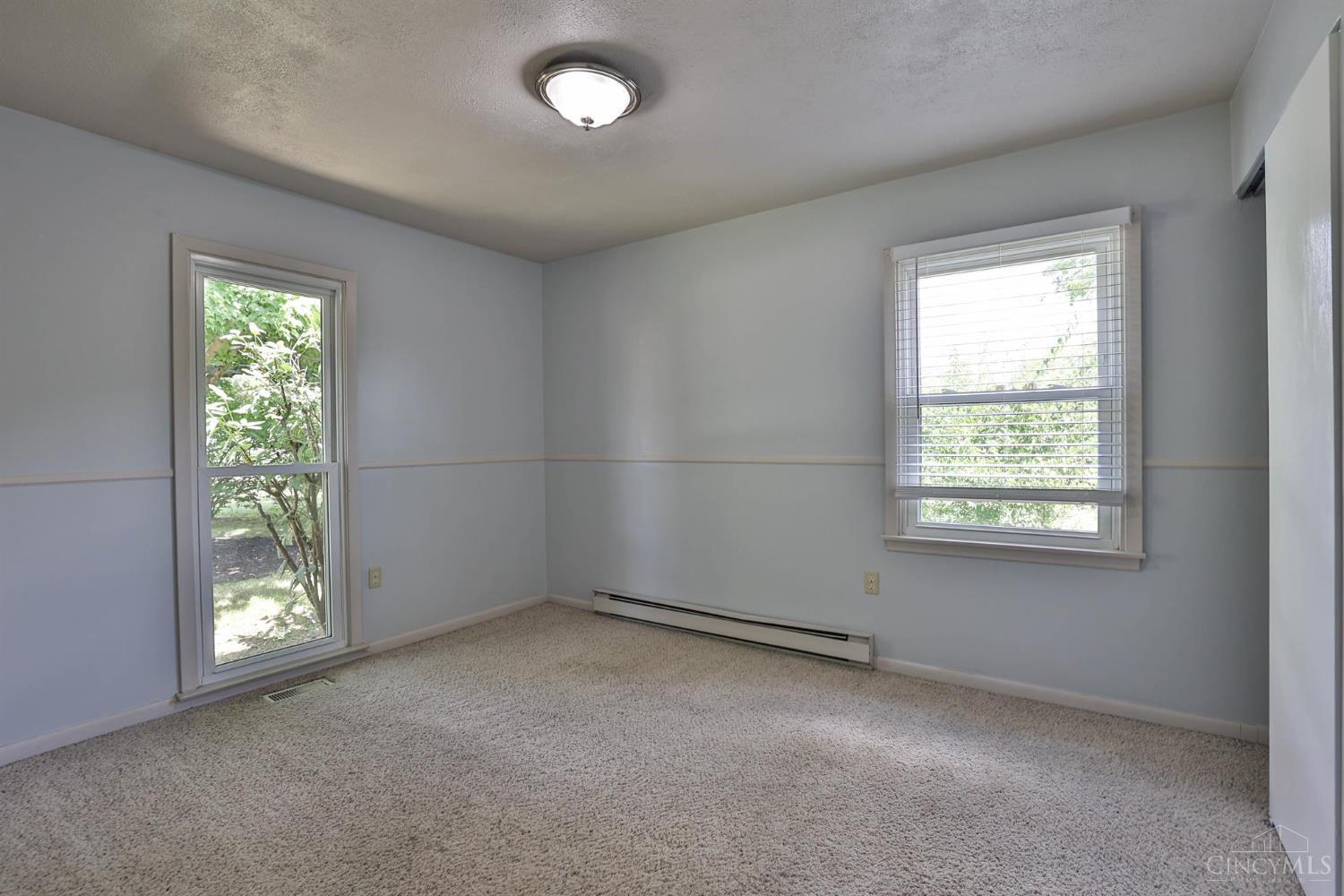 6035 Kyles Station Road Hamilton, OH 45011 - Photo 20 of 41