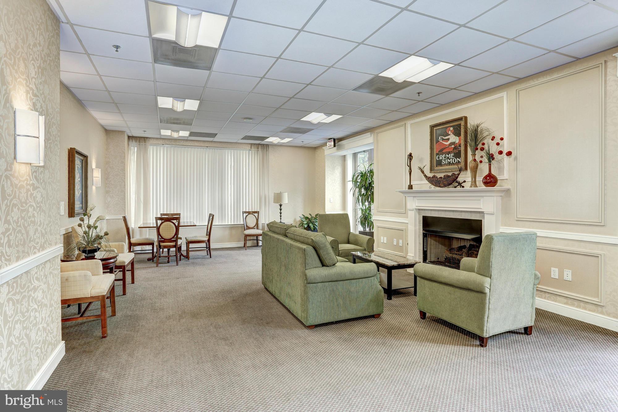 2726 Gallows Road, Unit 914 Vienna, VA 22180 - Photo 16 of 26 Community Room