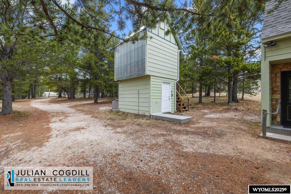 9267 Red Creek Road Casper, WY 82601 - Photo 23 of 39