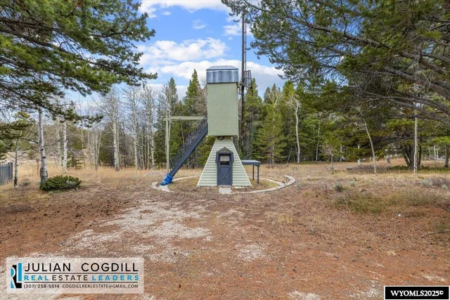 $490,000 | 9267 Red Creek Road, Casper, WY 82601