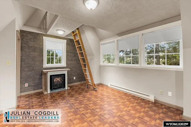 $490,000 | 9267 Red Creek Road, Casper, WY 82601