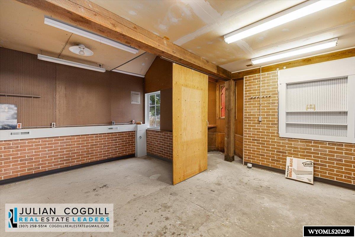 9267 Red Creek Road Casper, WY 82601 - Photo 38 of 39