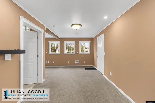 $490,000 | 9267 Red Creek Road, Casper, WY 82601