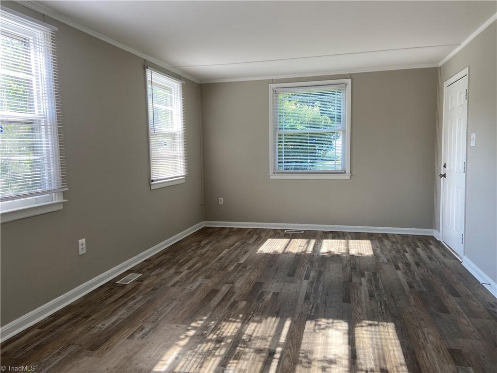 1211 Cedrow Drive High Point, NC 27260 - Photo 2 of 13