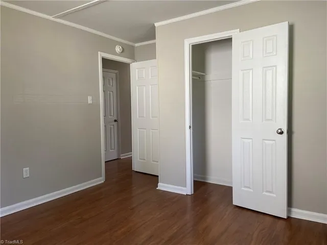 $1,199 | 1211 Cedrow Drive, High Point, NC 27260