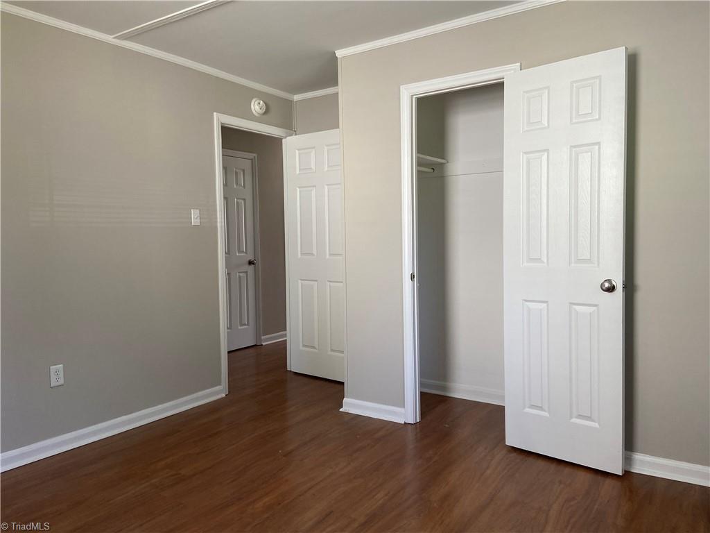 1211 Cedrow Drive High Point, NC 27260 - Photo 10 of 13