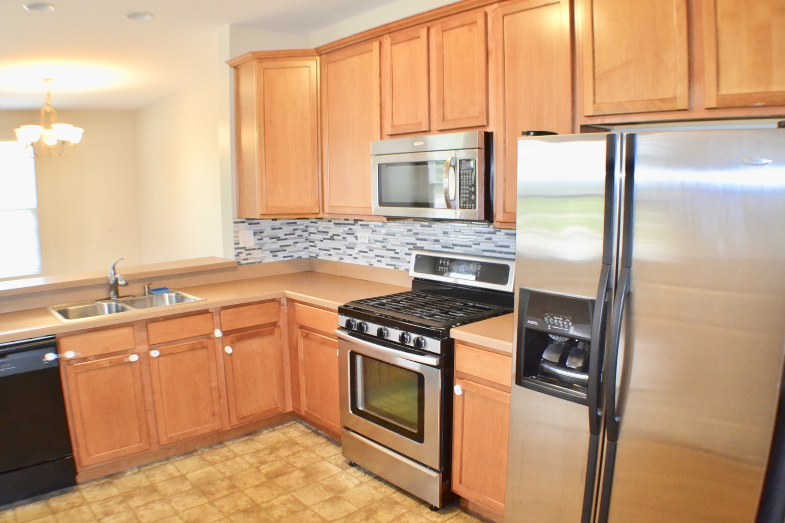 249 Springbrook Trail South Oswego, IL 60543 - Photo 16 of 40