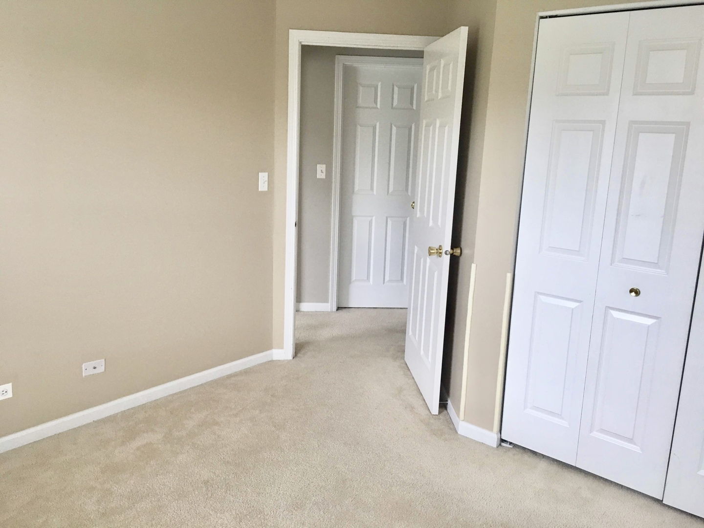 249 Springbrook Trail South Oswego, IL 60543 - Photo 23 of 40