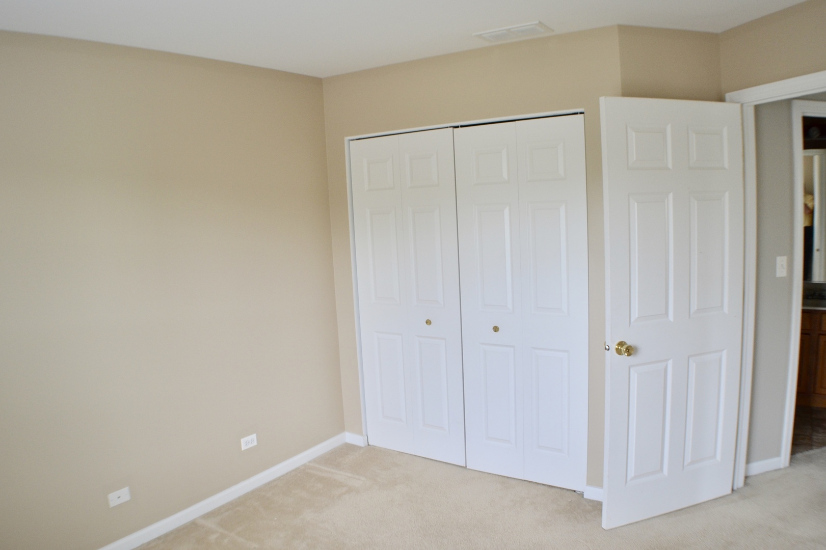 249 Springbrook Trail South Oswego, IL 60543 - Photo 26 of 40
