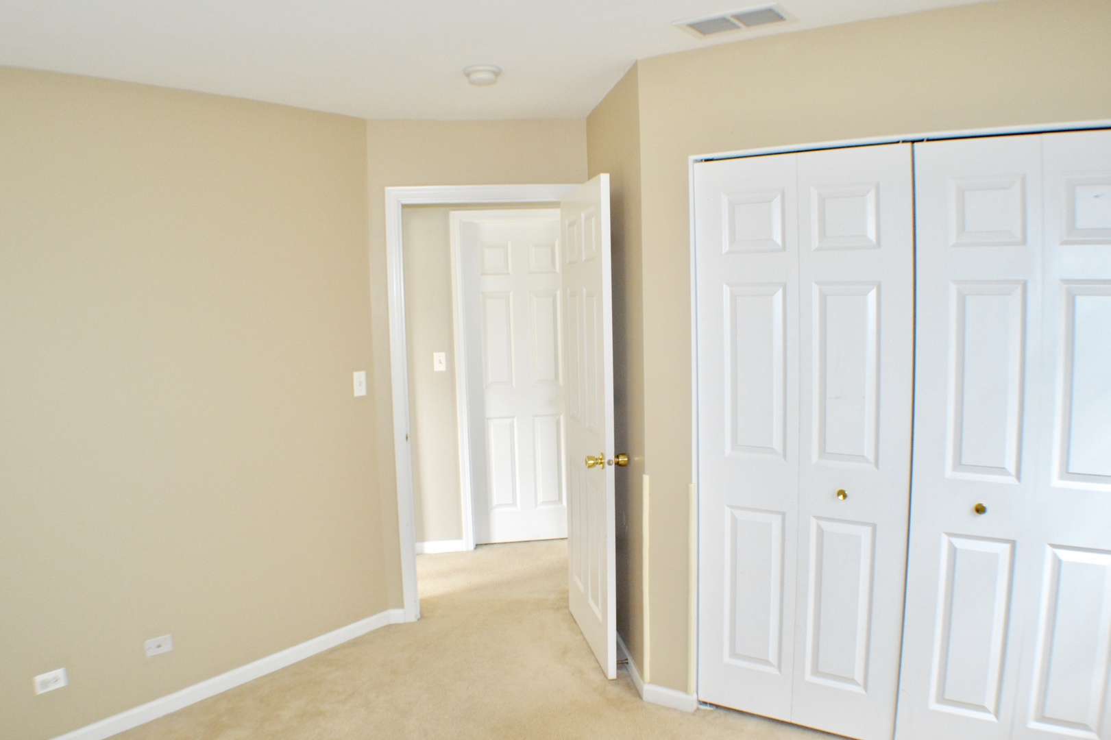 249 Springbrook Trail South Oswego, IL 60543 - Photo 27 of 40
