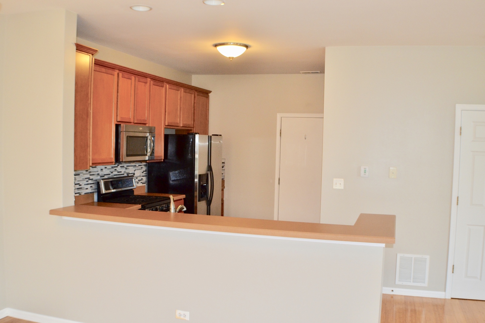 249 Springbrook Trail South Oswego, IL 60543 - Photo 9 of 40