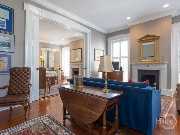 $695,000 | 201 West Liberty Street, Unit 4, Savannah, GA 31401