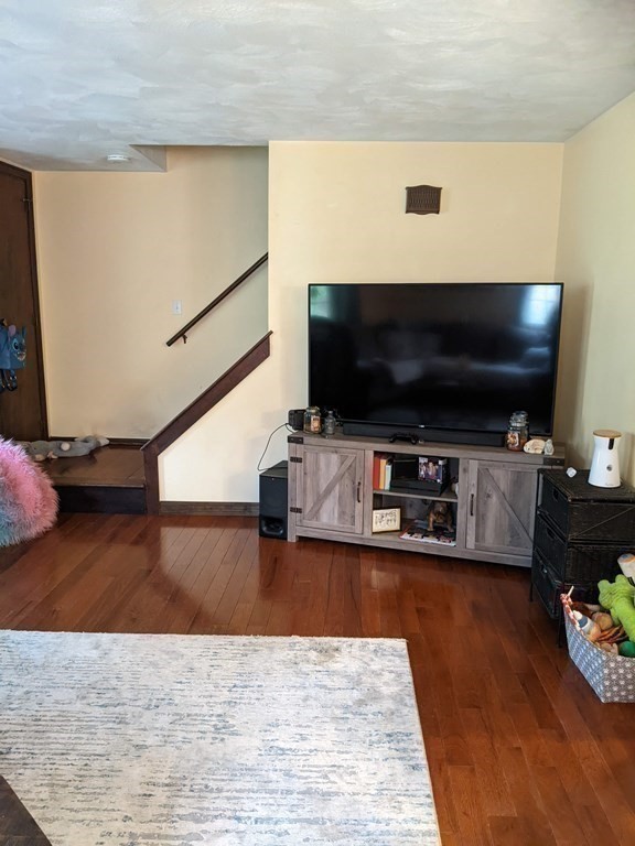 8 Browning Pond Road Spencer, MA 01562 - Photo 17 of 36 Gallery Image 17