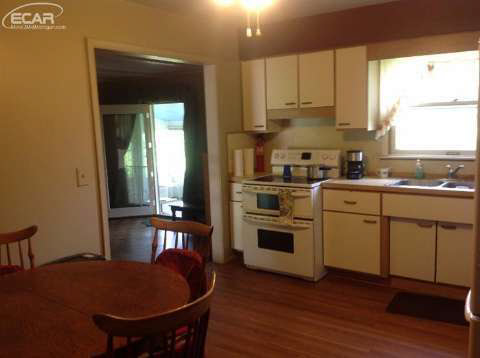 9056 Duffield Road Gaines, MI 48436 - Photo 5 of 21 20440527-4.JPG
