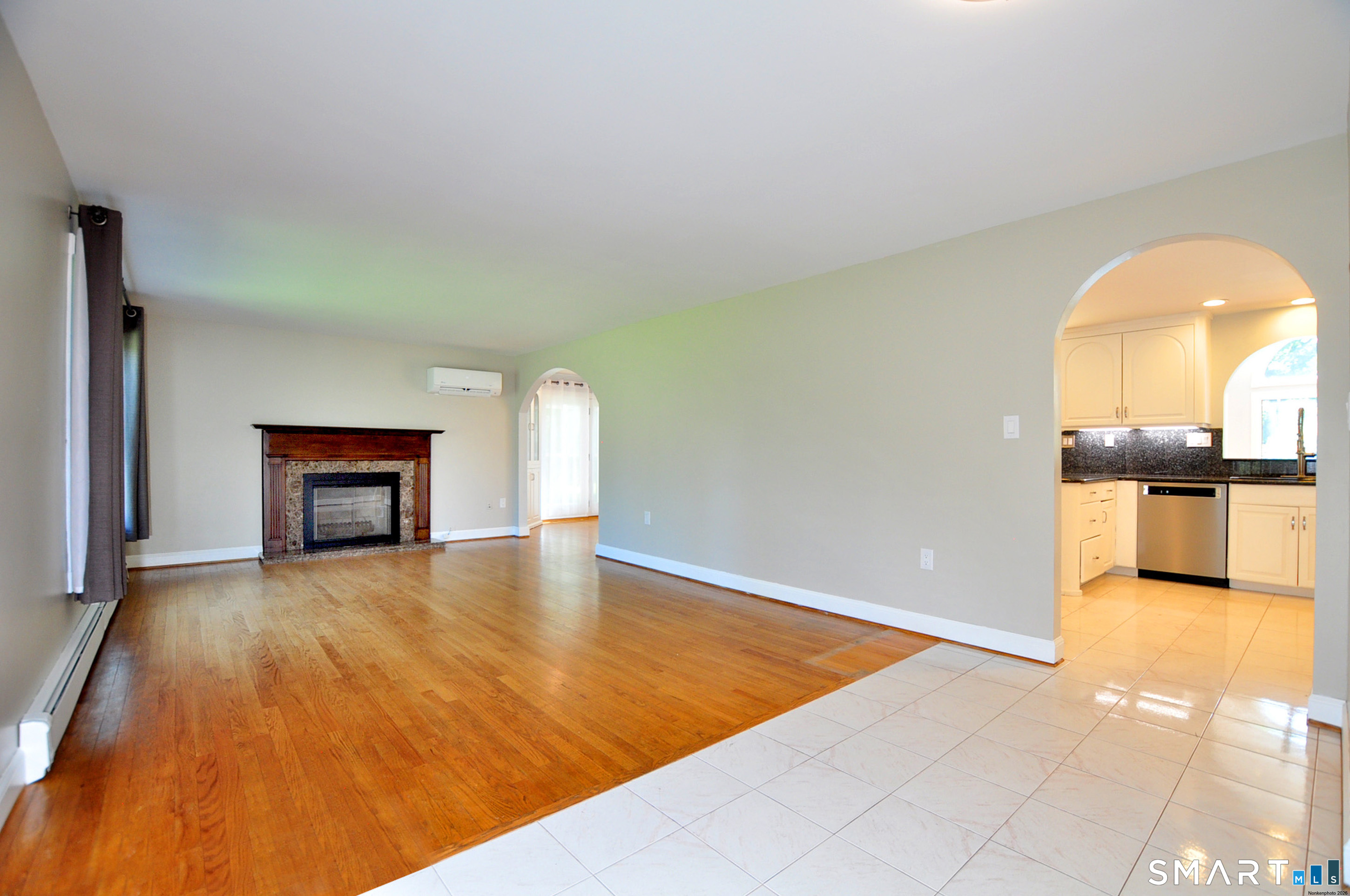 32 Cornfield Road Windsor, CT 06095 - Photo 5 of 39