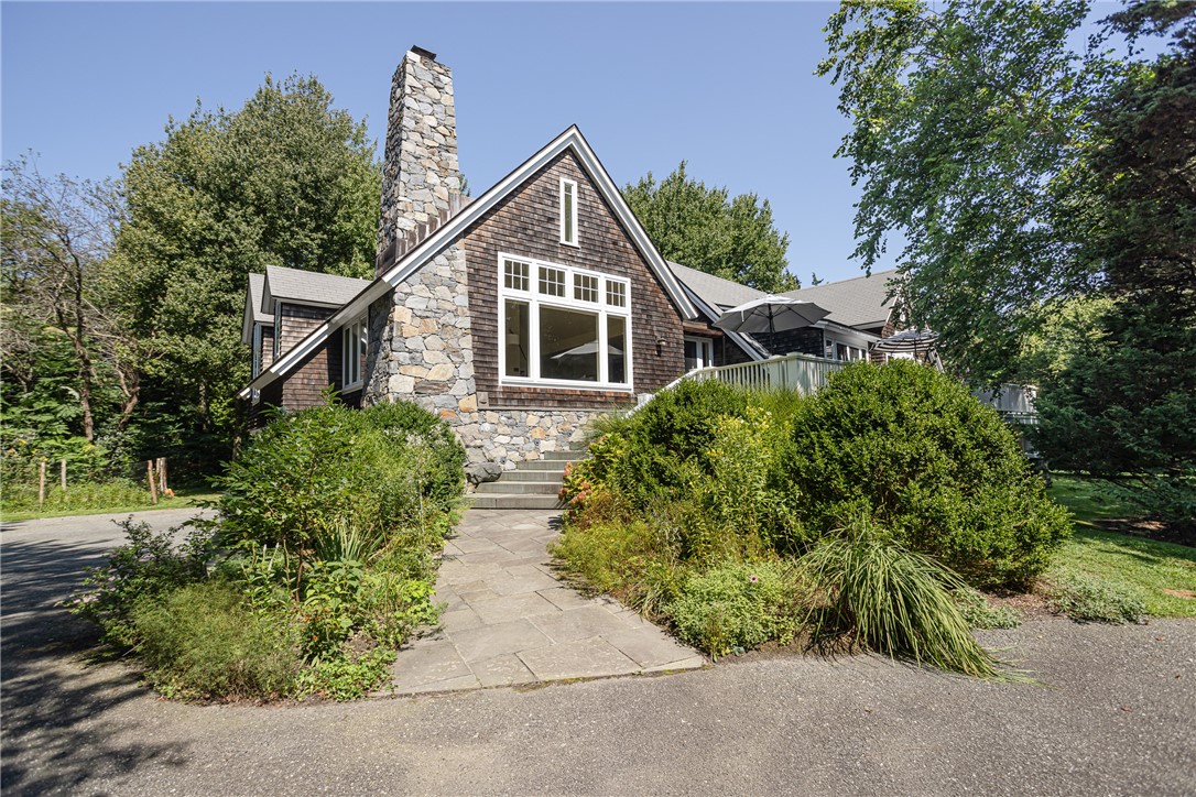 72 Ledge Road Jamestown, RI 02835 - Photo 32 of 33 Gallery Image 32