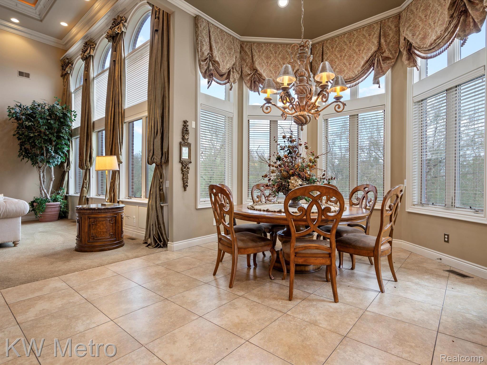 1122 Autumnview Drive Rochester, MI 48307 - Photo 14 of 68 Gallery Image 14