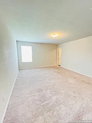 $1,595 | 5307 Y Bar Summit, Converse, TX 78109