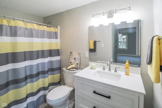 $334,900 | 710 Hanna Street, Plainfield, IN 46168