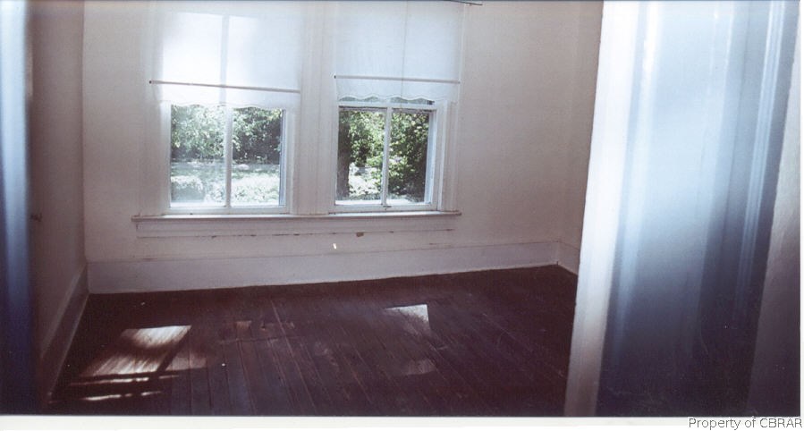 211 Dunnsville Road Dunnsville, VA 22454 - Photo 13 of 22 Bedroom