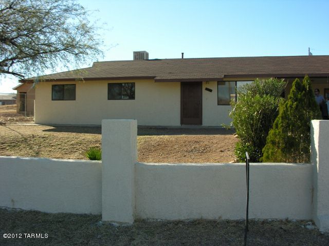 1230 Calle Avestruz Rio Rico, AZ 85648 - Photo 9 of 19