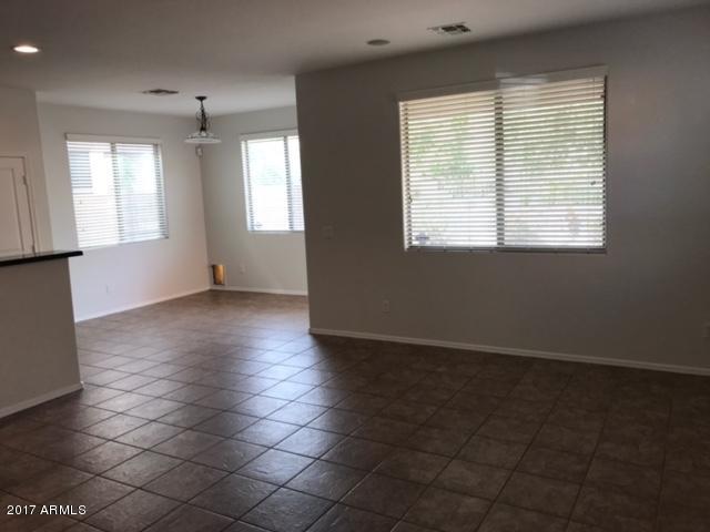 4120 South Sawmill Road Gilbert, AZ 85297 - Photo 7 of 28 IMG_1214