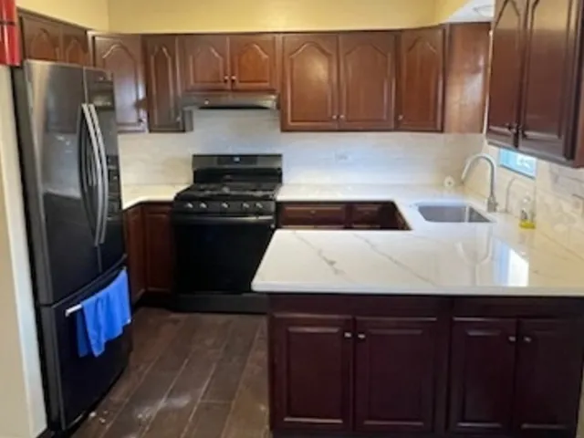 $2,400 | 6651 South Ellis Avenue, Chicago, IL 60637