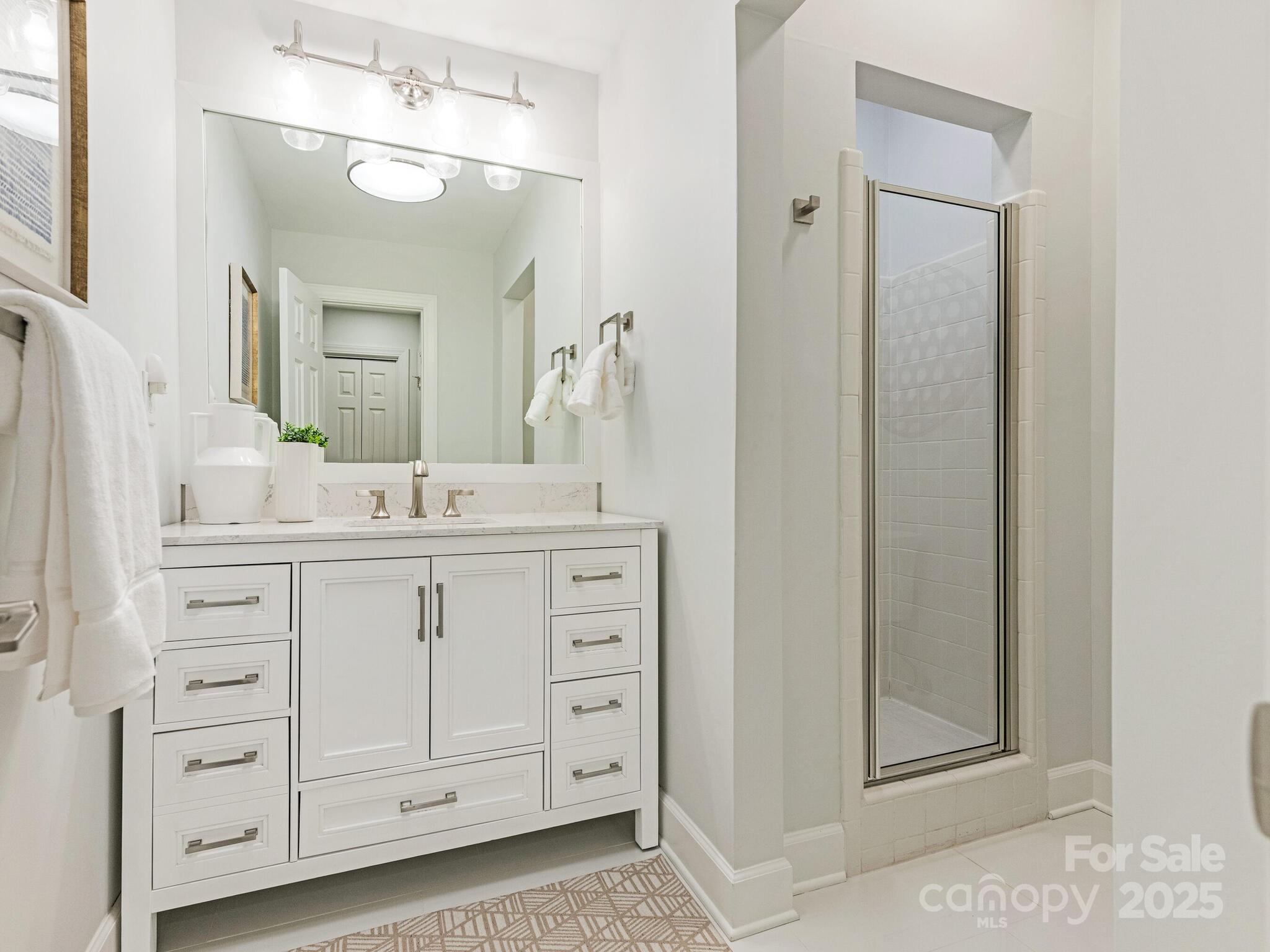 2031 Queens Road West Charlotte, NC 28207 - Photo 13 of 22