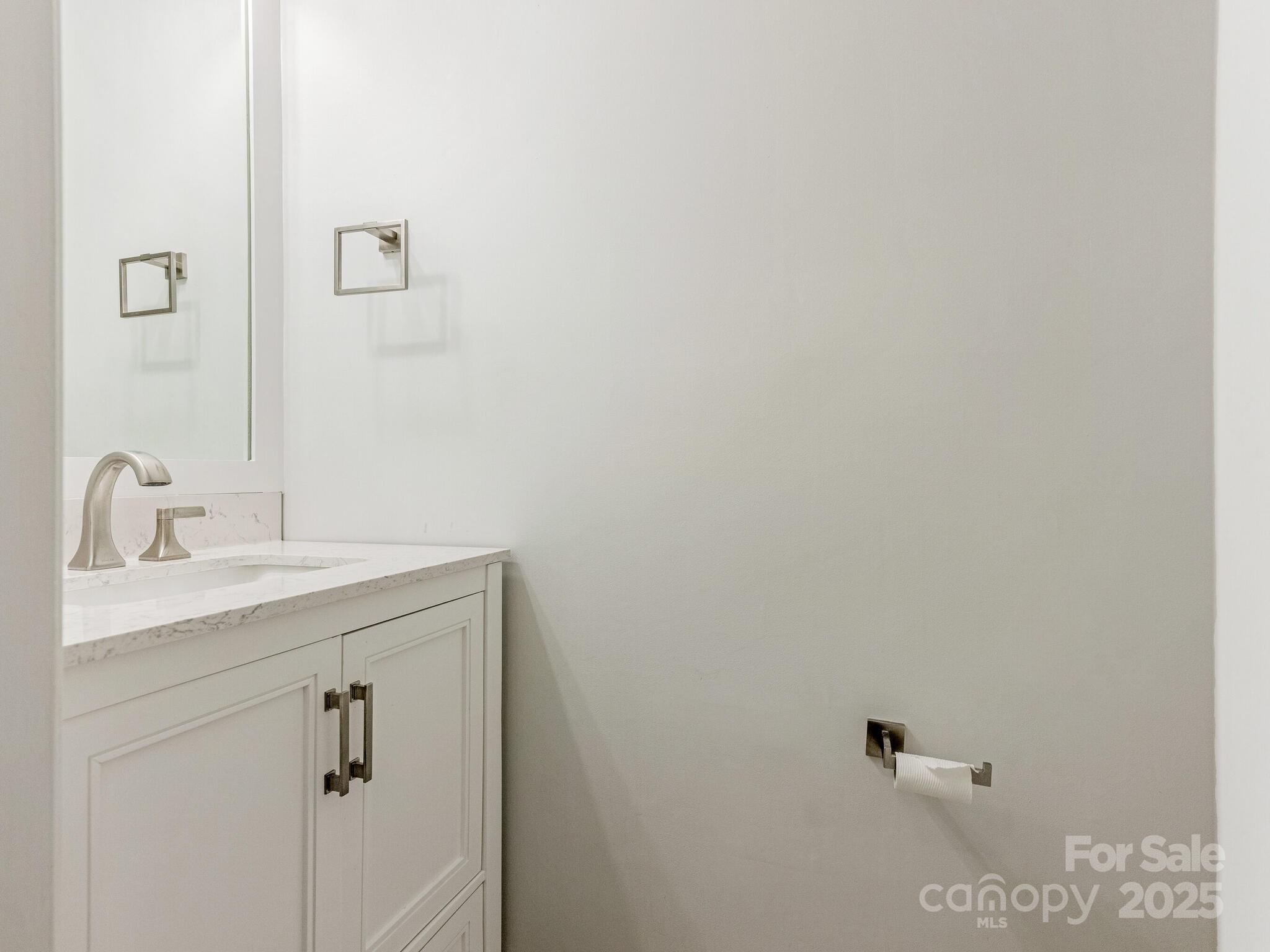 2031 Queens Road West Charlotte, NC 28207 - Photo 15 of 22