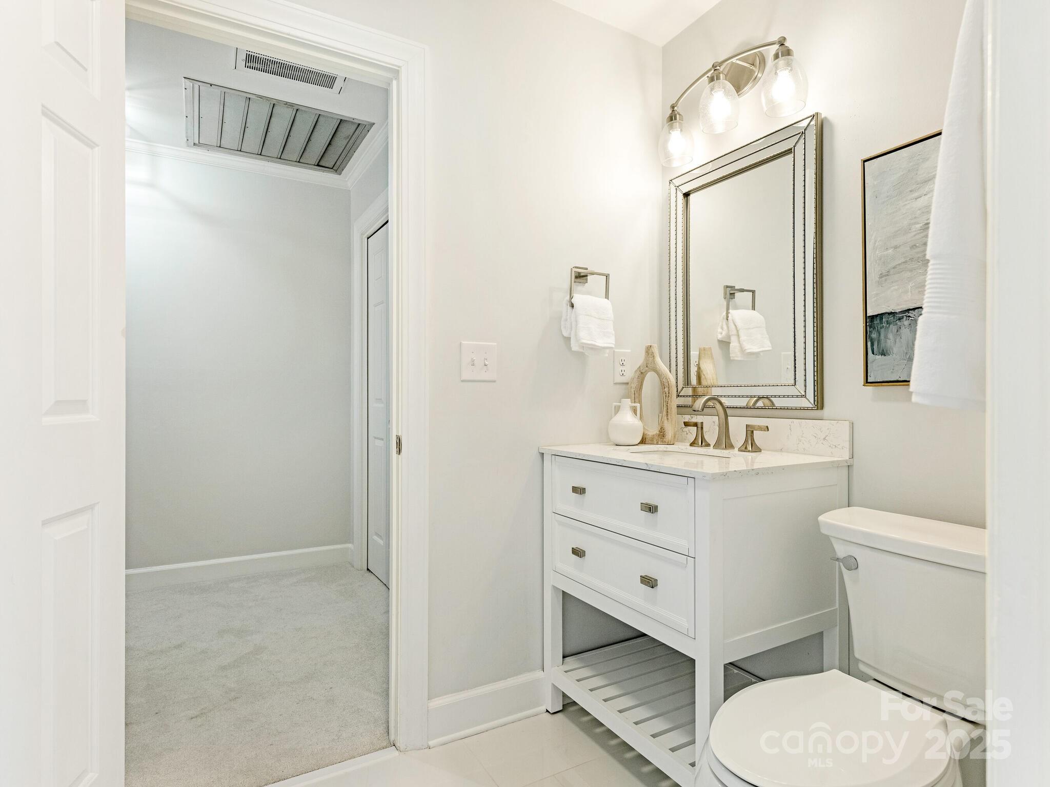 2031 Queens Road West Charlotte, NC 28207 - Photo 17 of 22