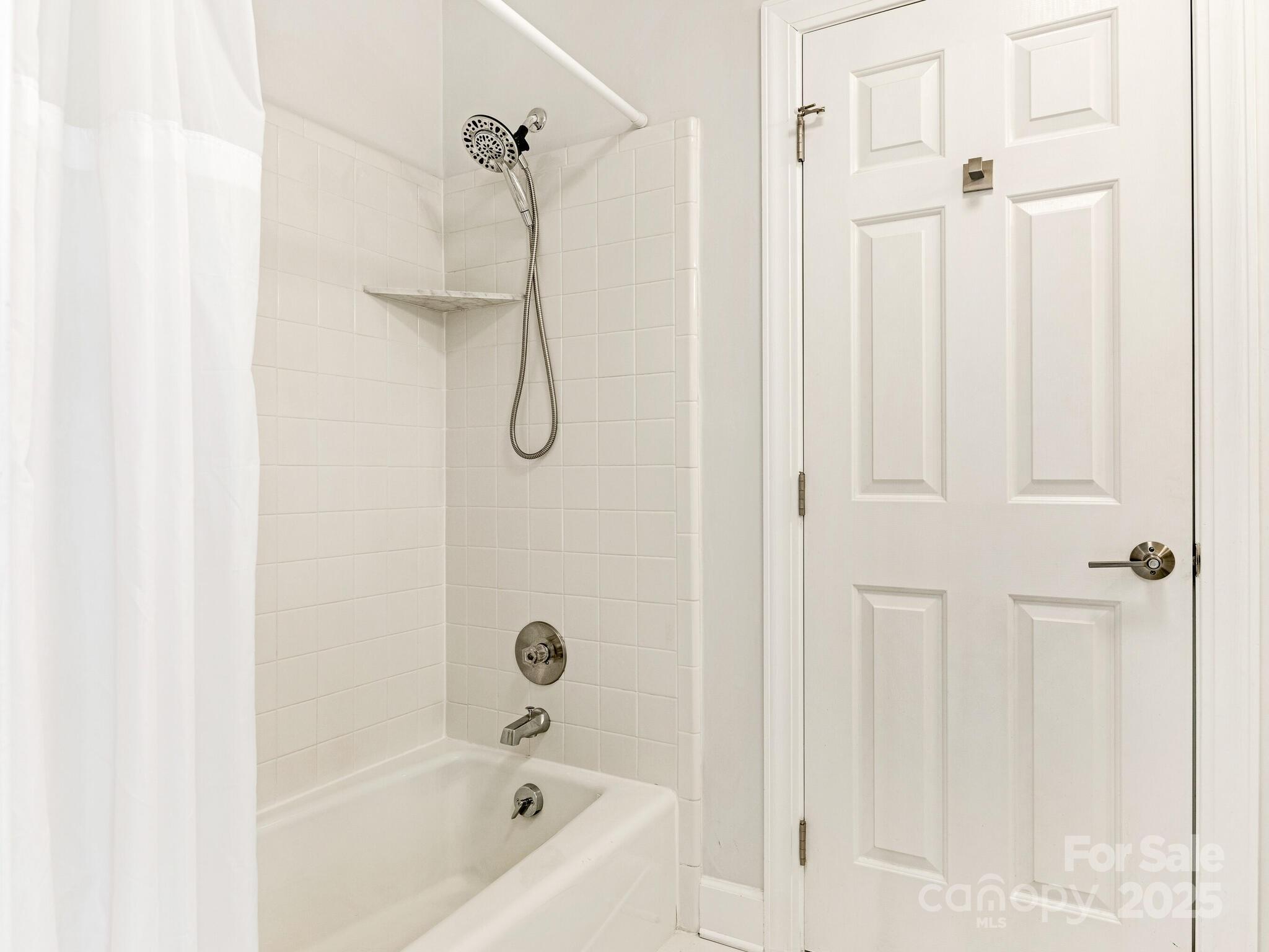 2031 Queens Road West Charlotte, NC 28207 - Photo 18 of 22