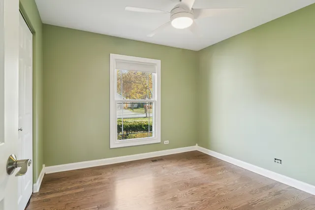 $549,000 | 4040 North Harvard Avenue, Arlington Heights, IL 60004