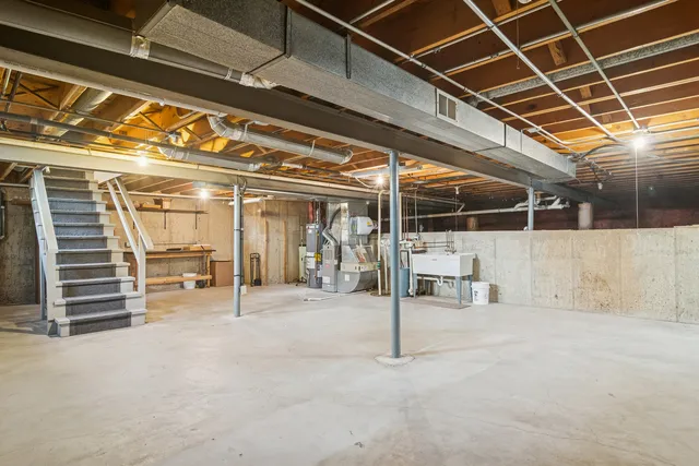 $549,000 | 4040 North Harvard Avenue, Arlington Heights, IL 60004