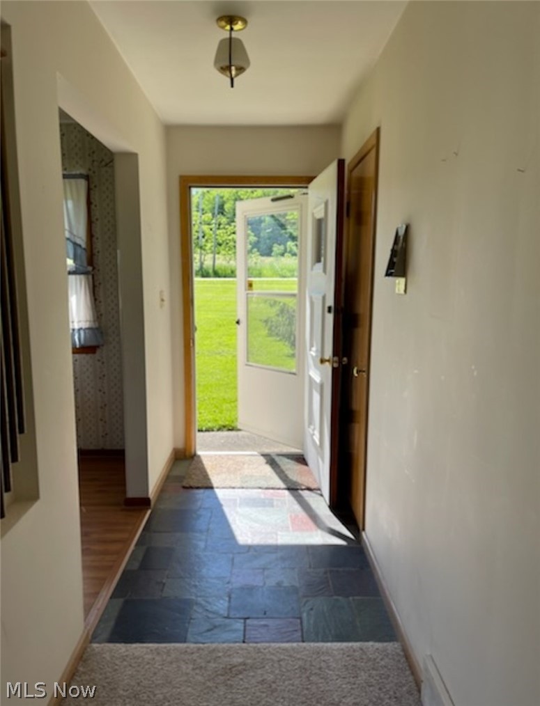 10595 Diagonal Road Mantua, OH 44255 - Photo 2 of 18 Gallery Image 2