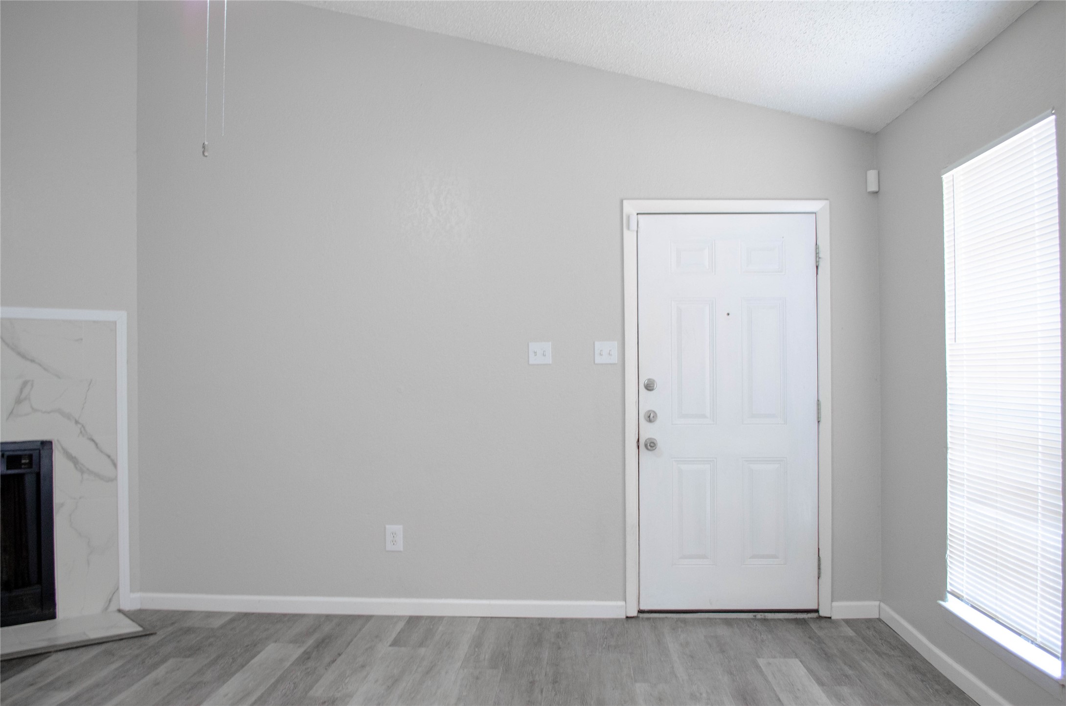 2306 Fuzz Fairway, Unit A Austin, TX 78728 - Photo 4 of 20