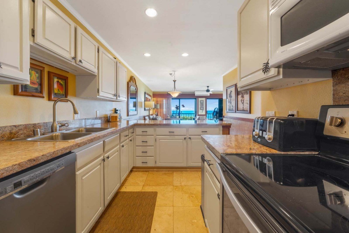 2564 Hoonani Road, Unit 1 Koloa, HI 96756 - Photo 20 of 30 Gallery Image 20