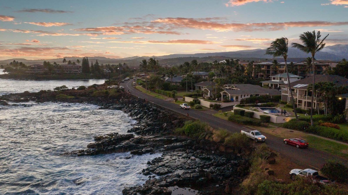 2564 Hoonani Road, Unit 1 Koloa, HI 96756 - Photo 10 of 30 Gallery Image 10