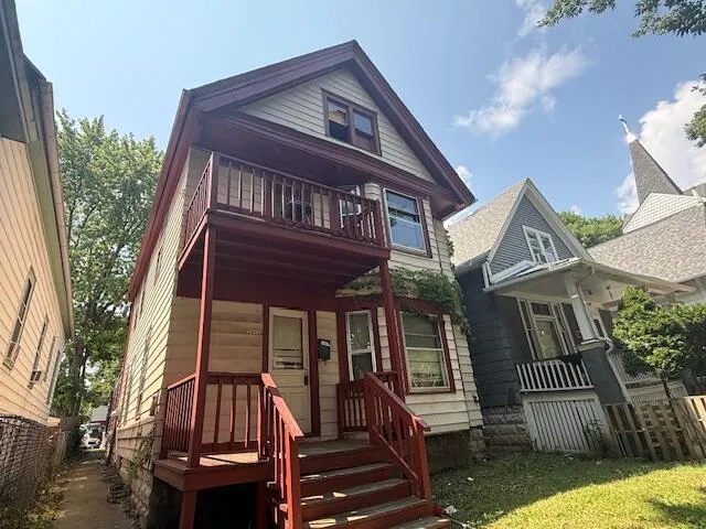 $129,900 | 2411 South 12th Street, Milwaukee, WI 53215