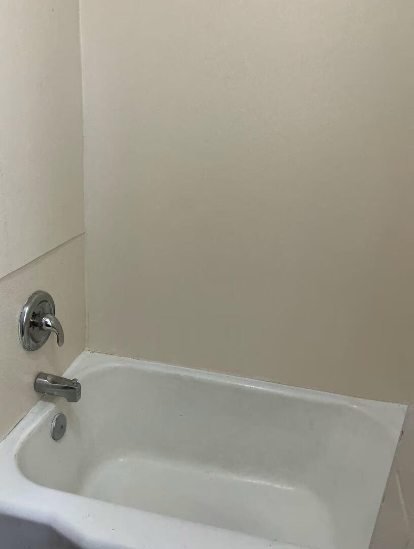 2411 South 12th Street Milwaukee, WI 53215 - Photo 11 of 14 2411 S 12th St