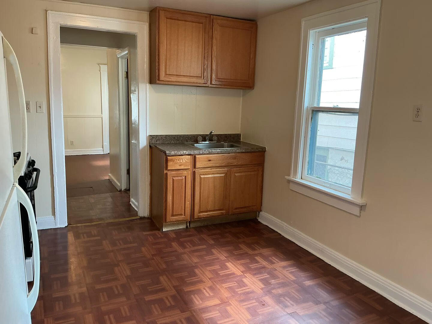 2411 South 12th Street Milwaukee, WI 53215 - Photo 7 of 14 2411 S 12th St