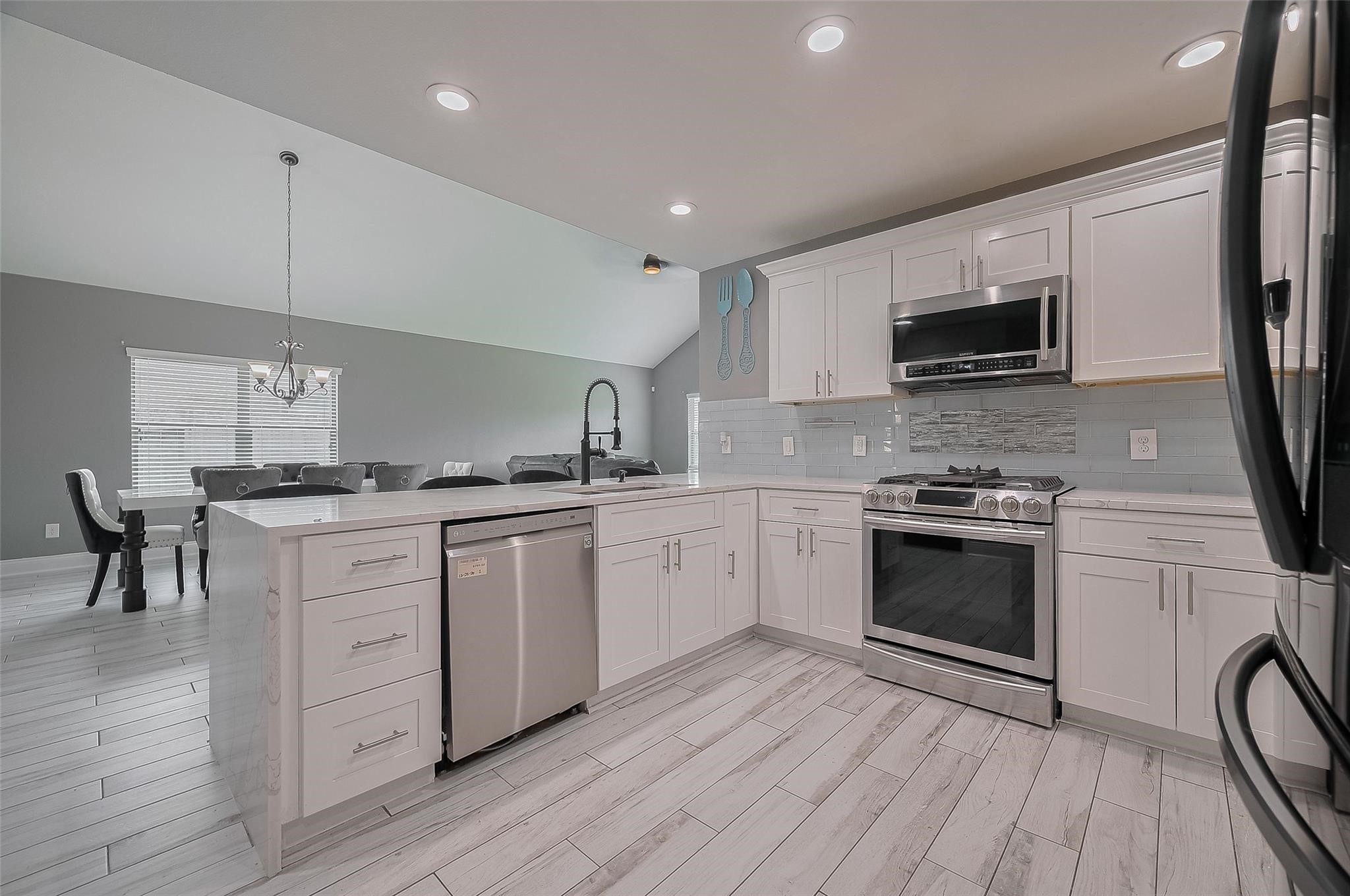 2019 Louetta Mist Drive Spring, TX 77388 - Photo 7 of 19