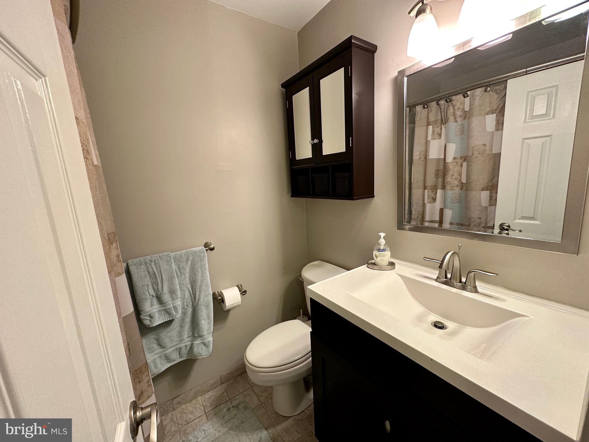 3596 Dows Road Philadelphia, PA 19154 - Photo 16 of 37 Gallery Image 16