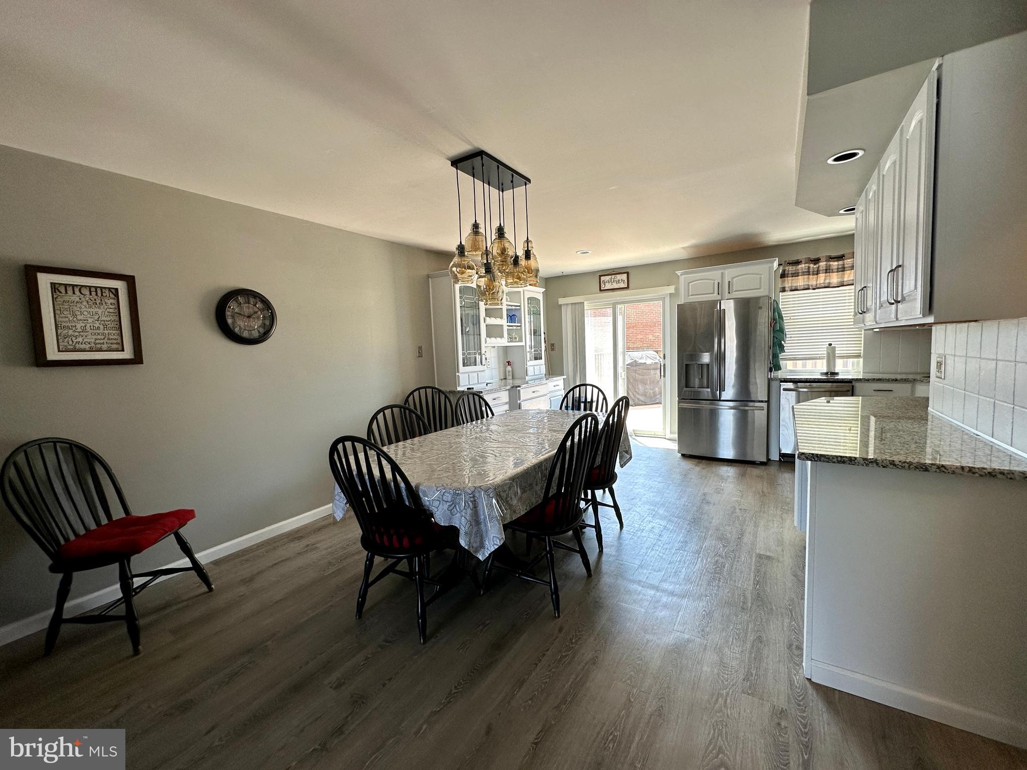 3596 Dows Road Philadelphia, PA 19154 - Photo 7 of 37 Gallery Image 7