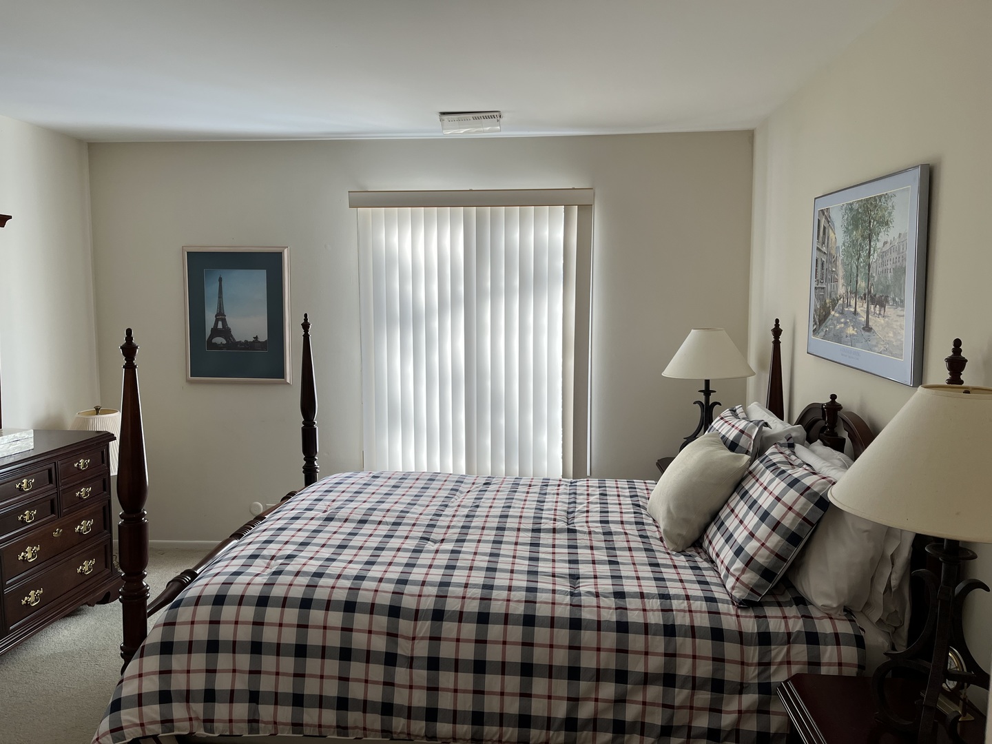 1607 Thames Court, Unit D Wheaton, IL 60189 - Photo 10 of 13