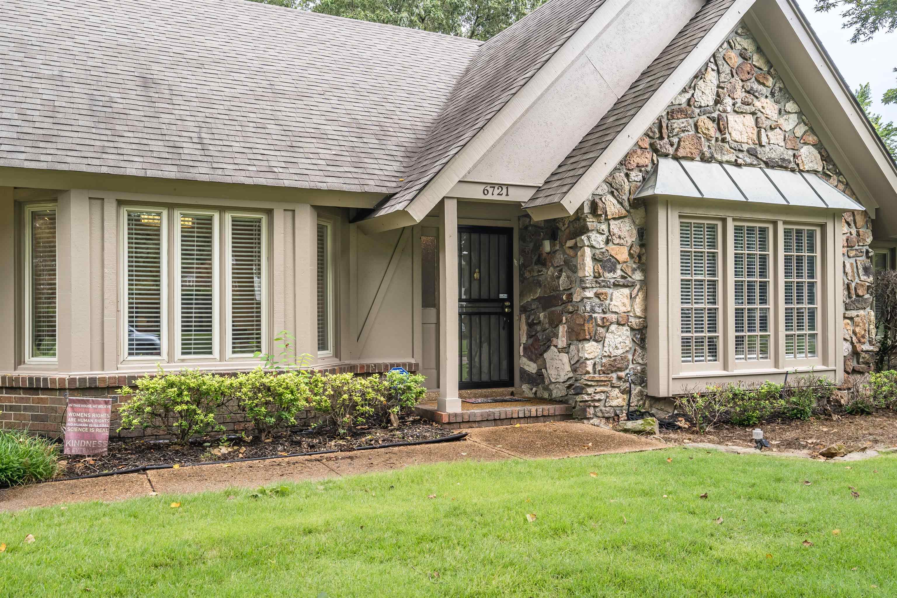 6721 River Birch Road Memphis, TN 38119 - Photo 2 of 25 Gallery Image 2
