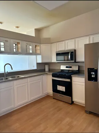 $2,500 | 709 Blossom Court, Unit 709, Naperville, IL 60540