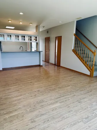 $2,500 | 709 Blossom Court, Unit 709, Naperville, IL 60540