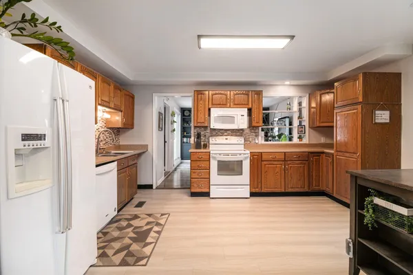 $199,000 | 957 Woodville Avenue, Monroe, MI 48161